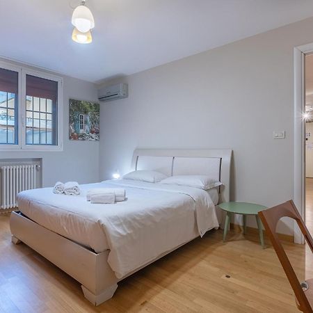 Nel Cuore Del Centro Storico Cozy Apartment Bologna Exterior photo